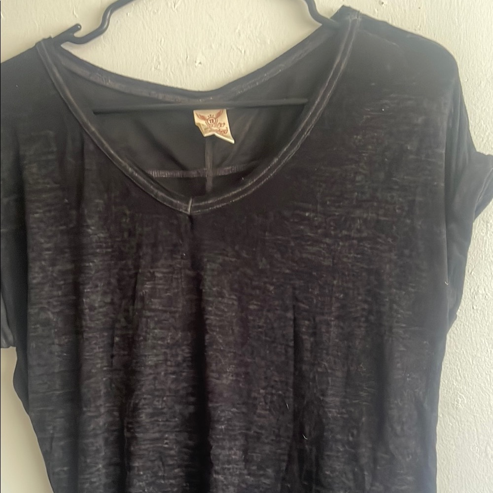 Black Short Sleeve V-Neck T-Shirt